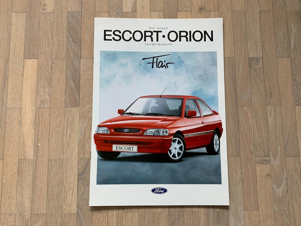 FORD Escort "Holiday" Sondermodell Prospekt Brochure von 1990 